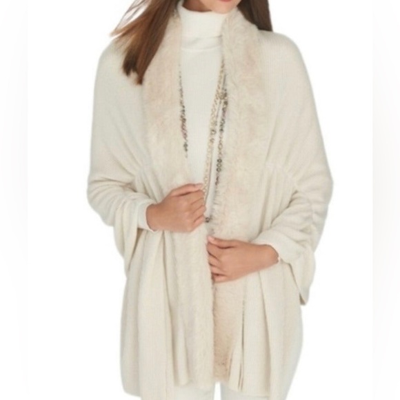 White House Black Market Jackets & Blazers - White House Black Market Fur Trim Knit Shawl/Formal Cardigan XS/S